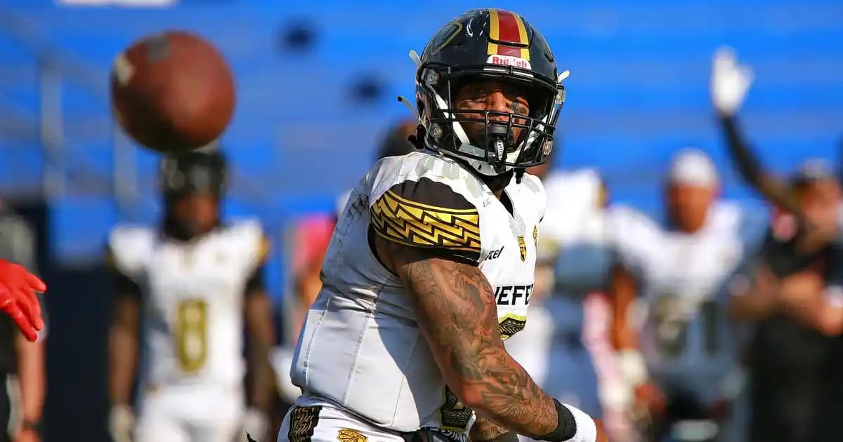 Sarı Leke Yapmayan Deodorantlar: Kıyafetleri Koruyan ve Güvenli Ter Kontrol Ürünleri