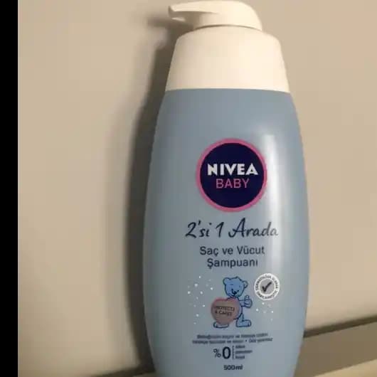 Şampuanlarda Silikonların Saç Bakımındaki Rolü ve Kullanım Etkileri